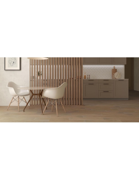 <p>Ragusa Sand 20X75</p>